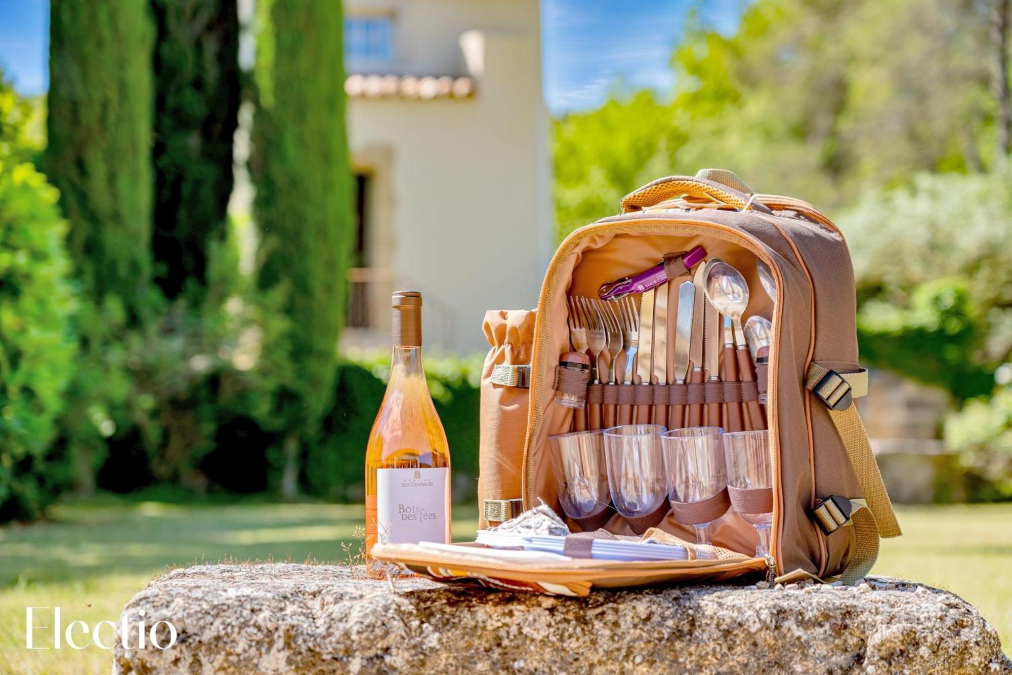 Апарт отель Bastide Domaine Tour Campanets Ле-Пюи-Сент-Репарад Экстерьер фото