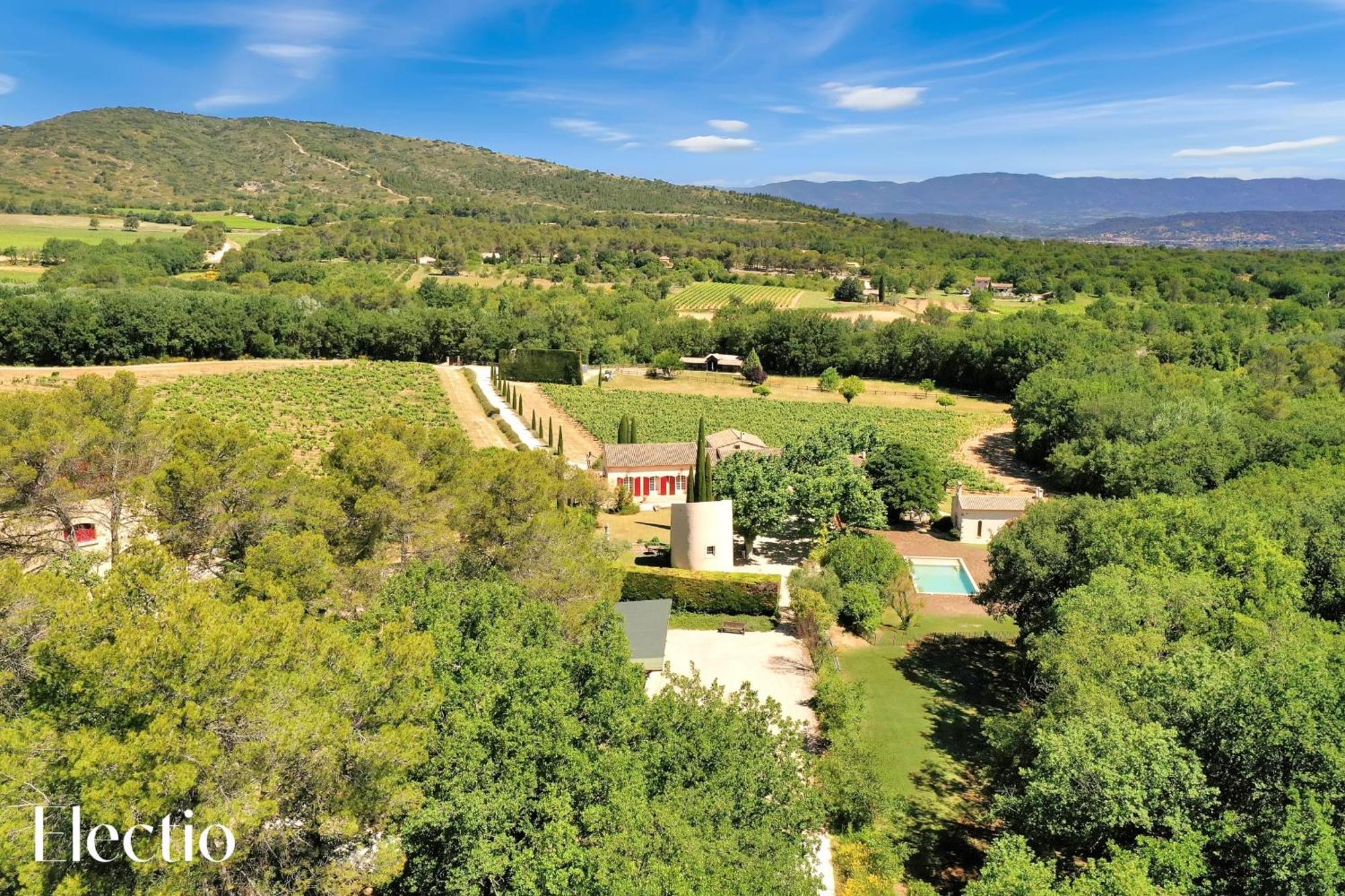 Апарт отель Bastide Domaine Tour Campanets Ле-Пюи-Сент-Репарад Экстерьер фото