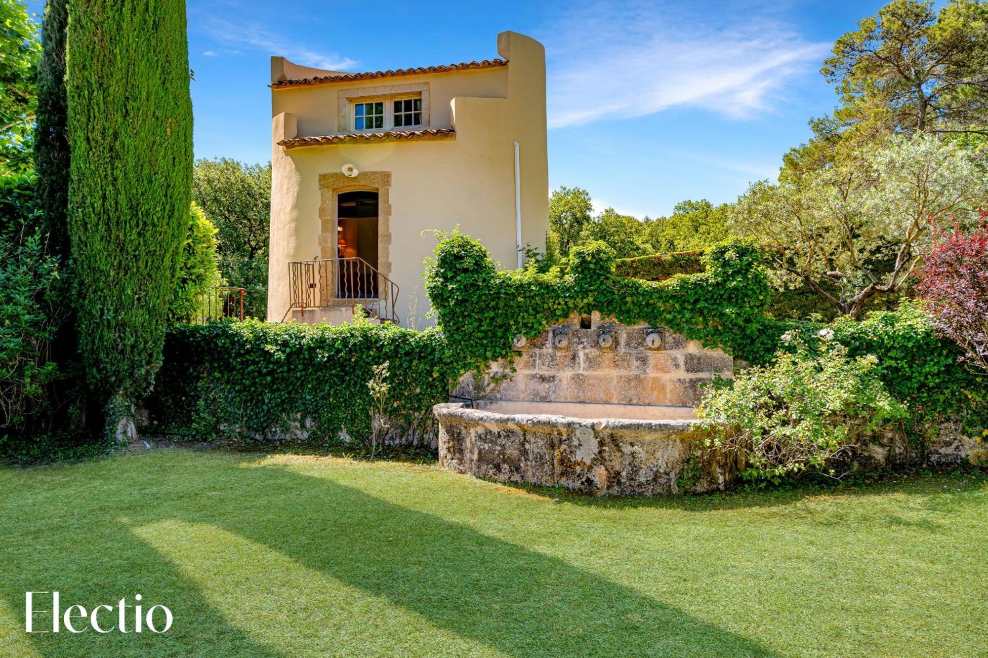 Апарт отель Bastide Domaine Tour Campanets Ле-Пюи-Сент-Репарад Экстерьер фото